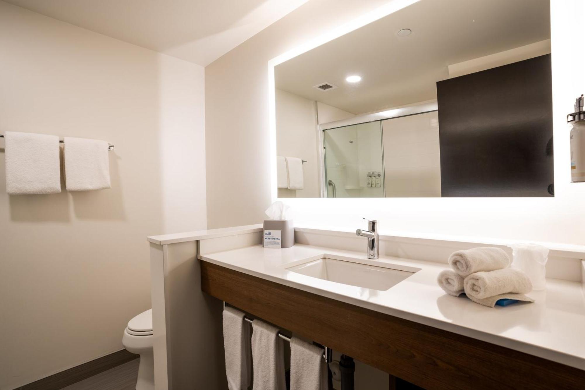 Express & - Sw - Windermere By Ihg 3*
