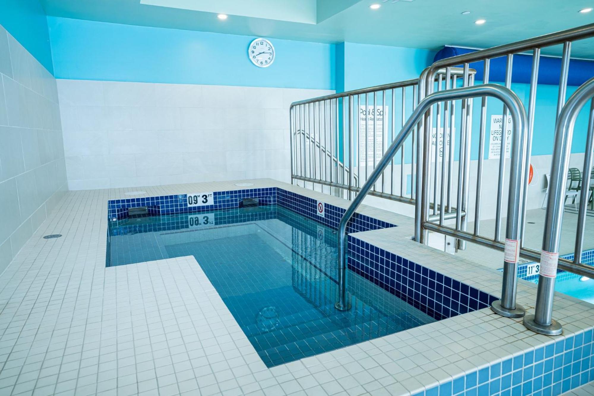 Express & - Sw - Windermere By Ihg Hotel